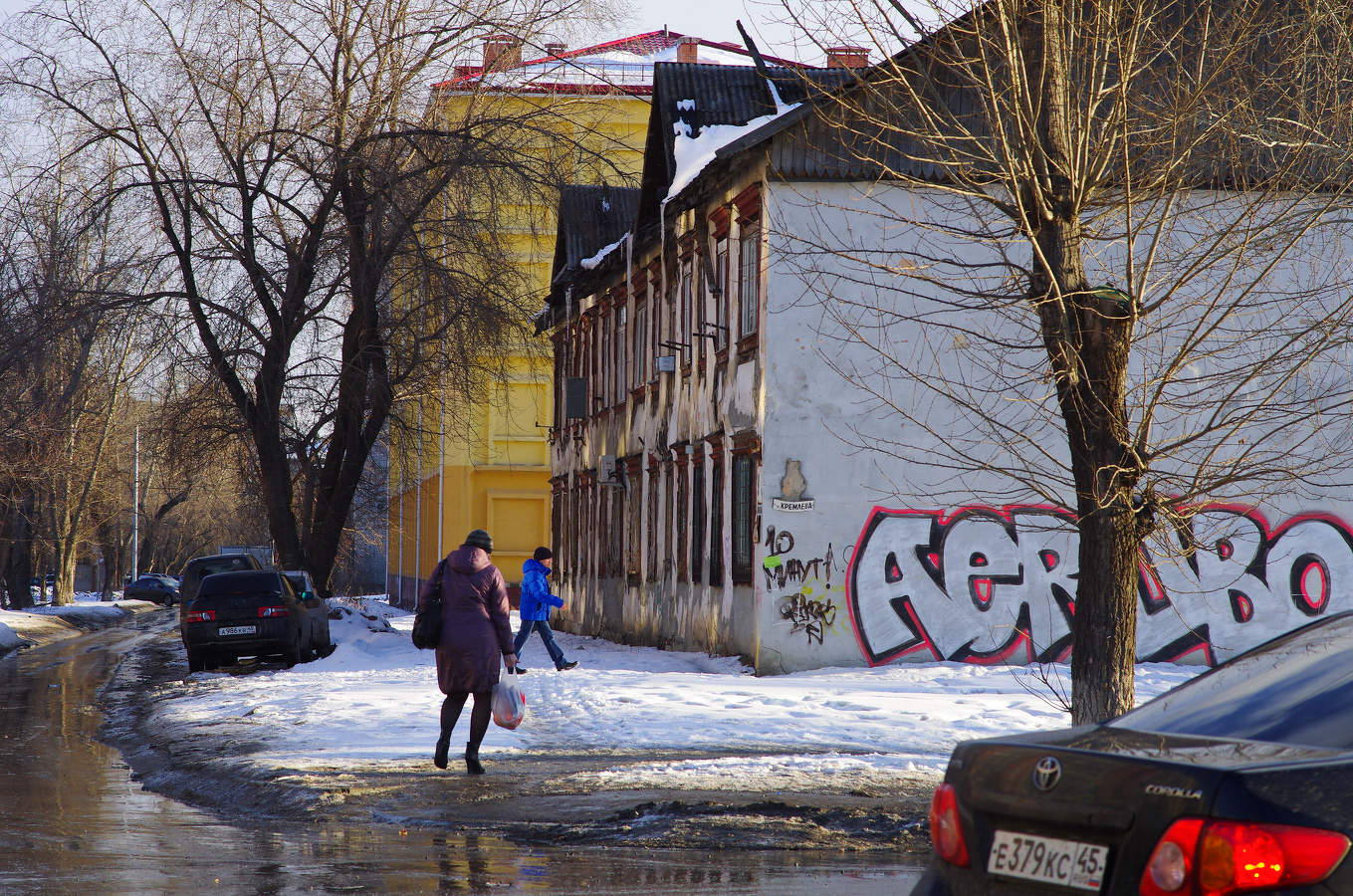 последний снег