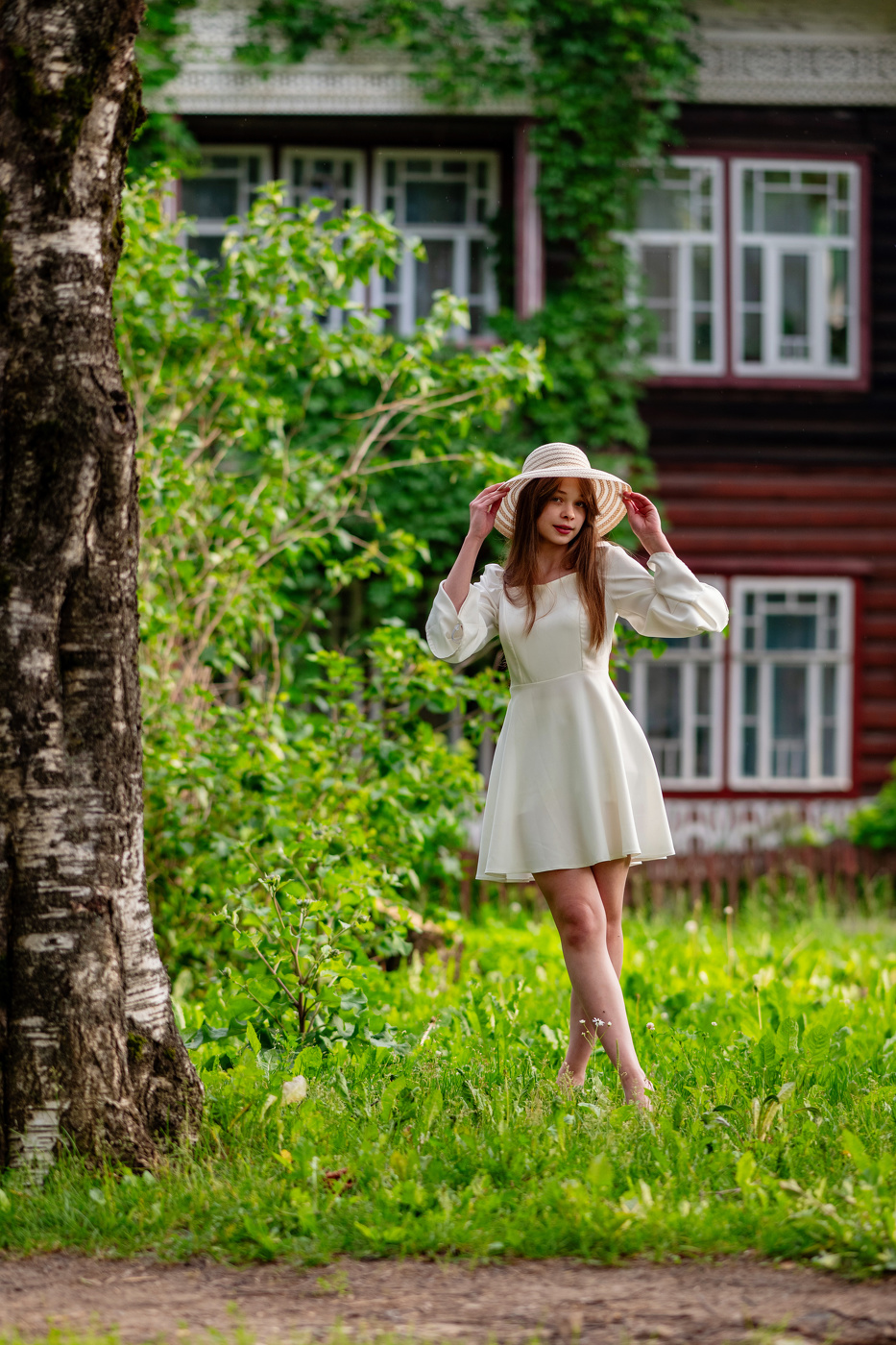 У старого дома