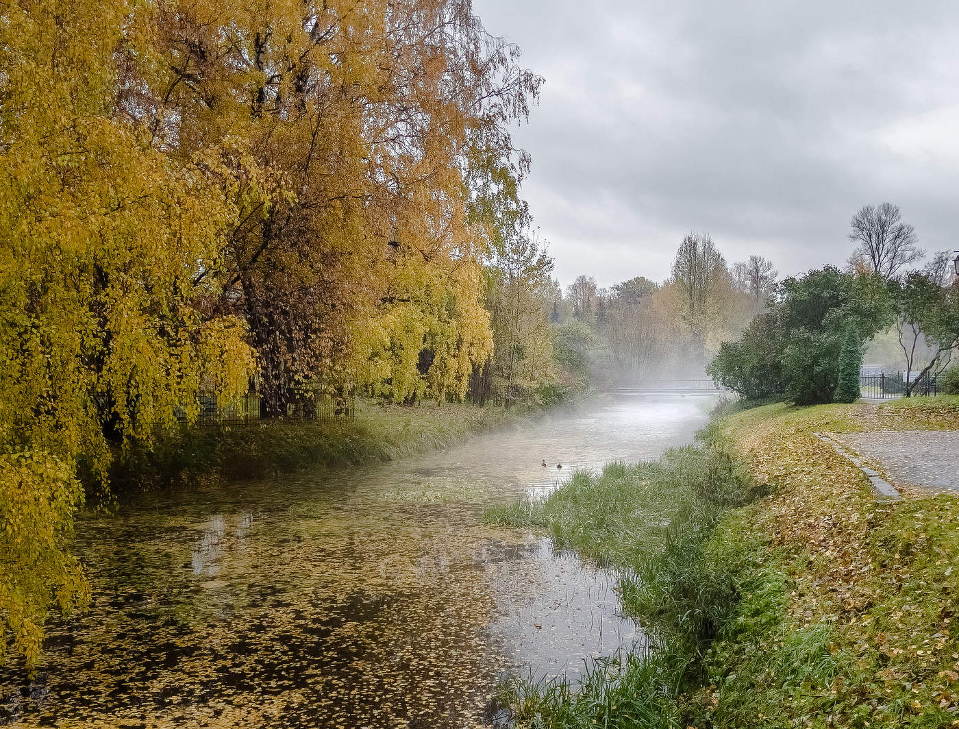 Крестовский