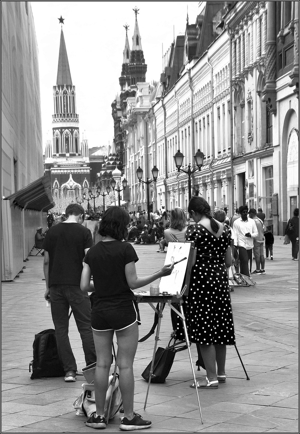 ..... Мы рисуем Москву .....