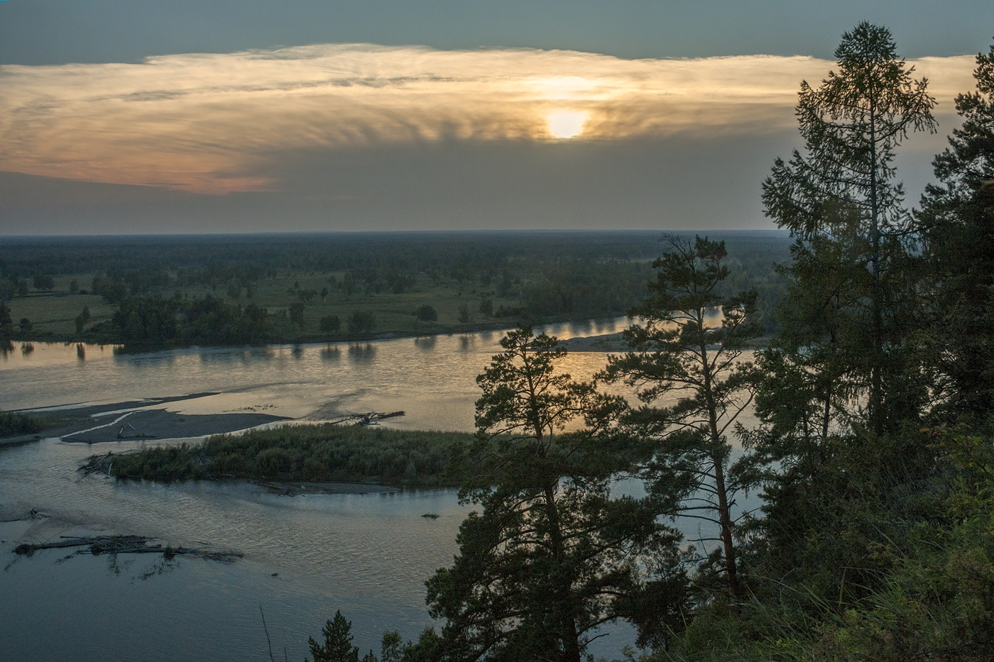 Сибирская Ока. Август. Вечер.