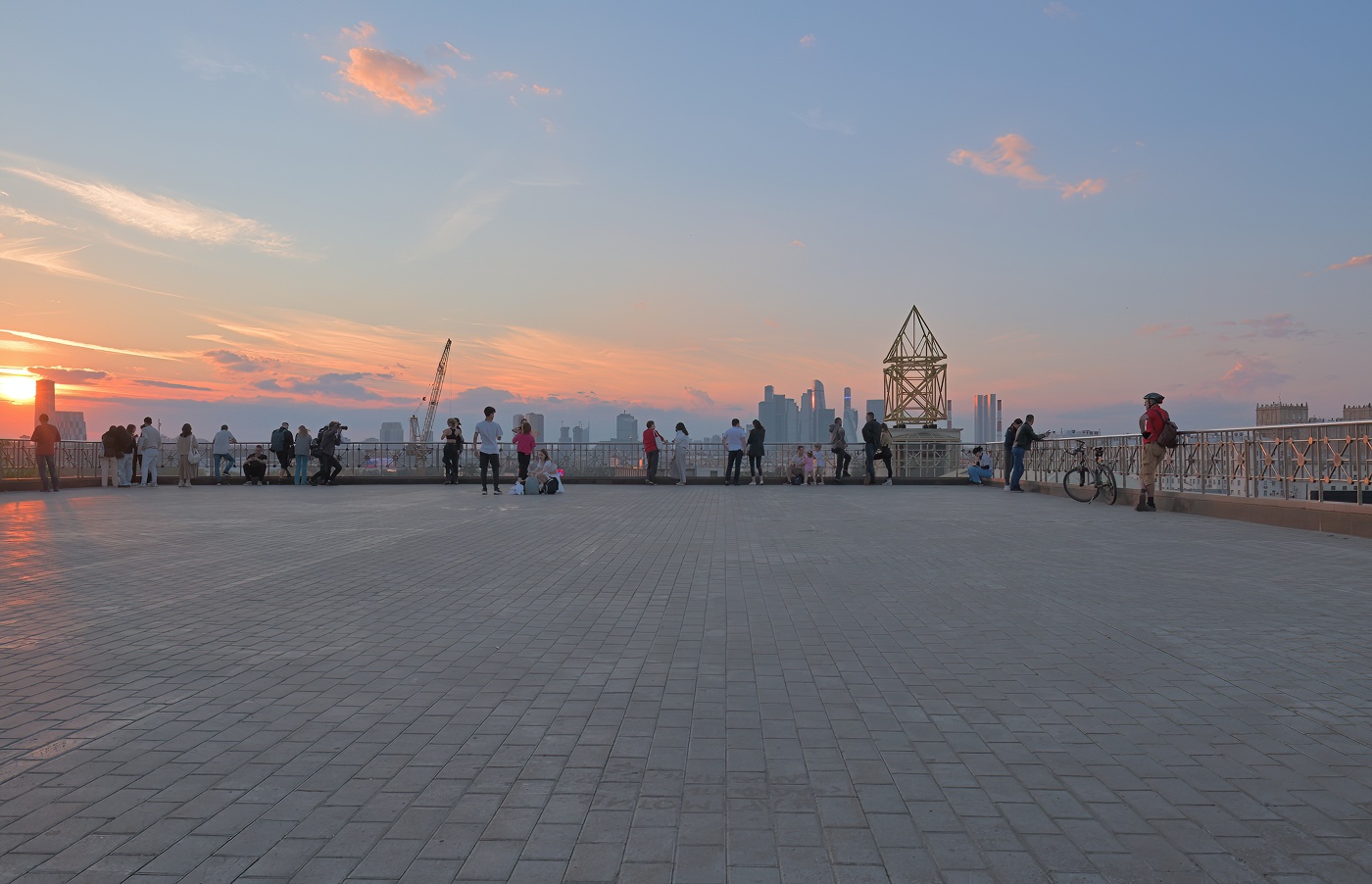 Закат на смотровой площадке