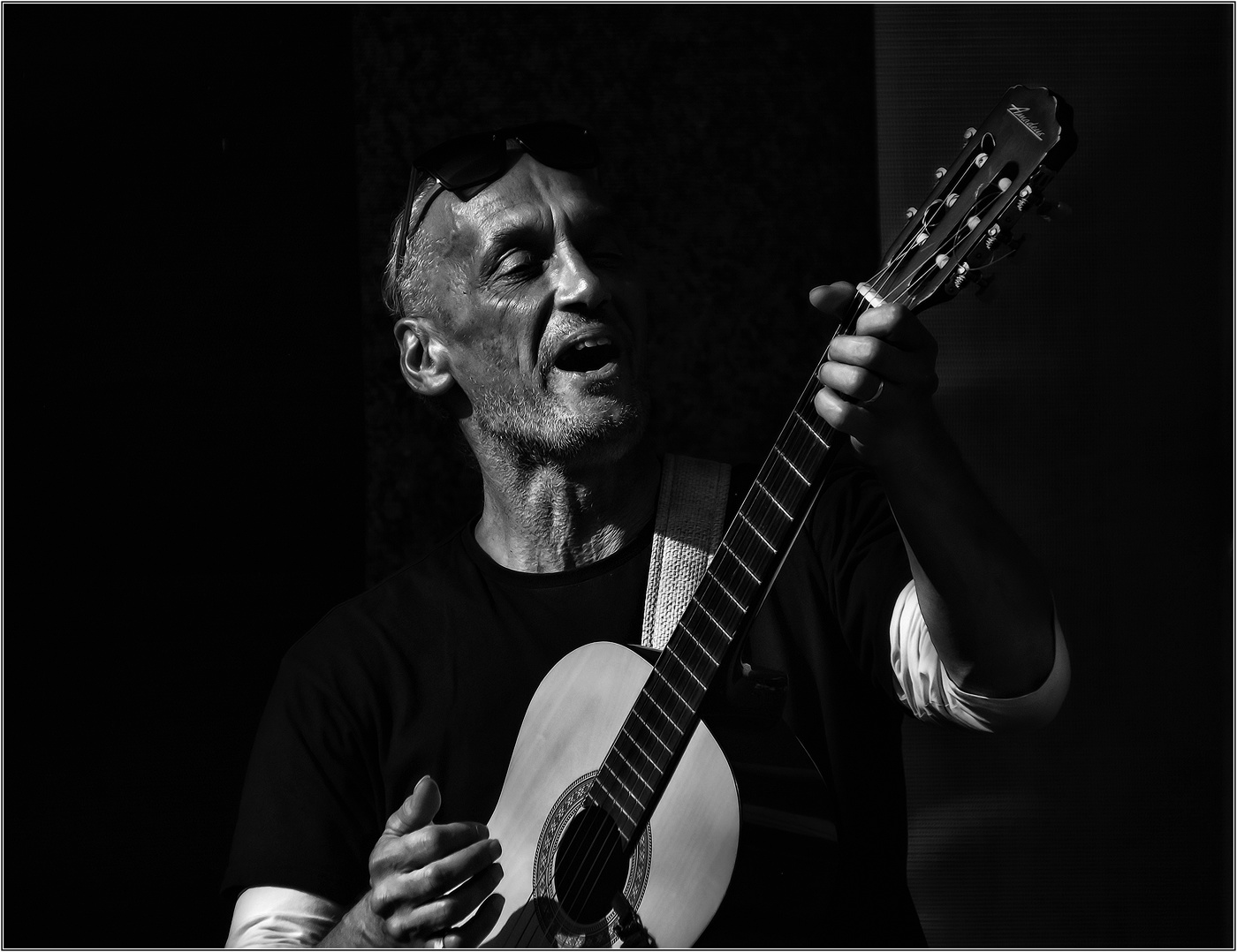 ..... Солнце мое взгляни на меня .....