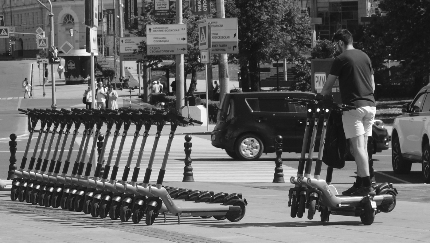 Самокатных дел мастер.