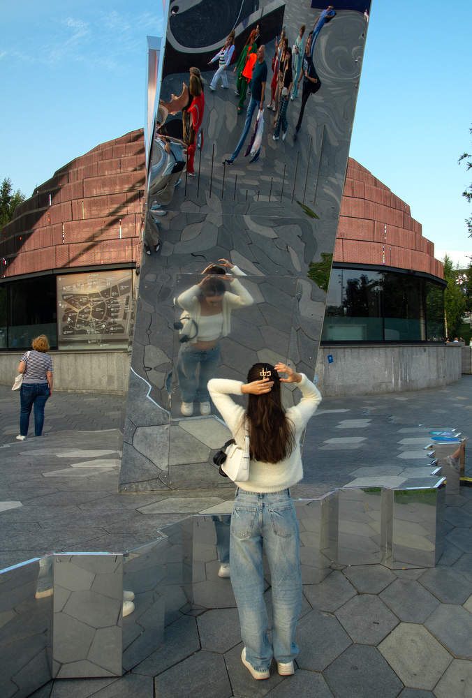 Мимоходом...