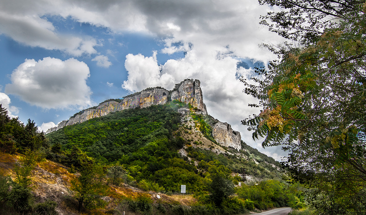 Одна из скал Бельбека