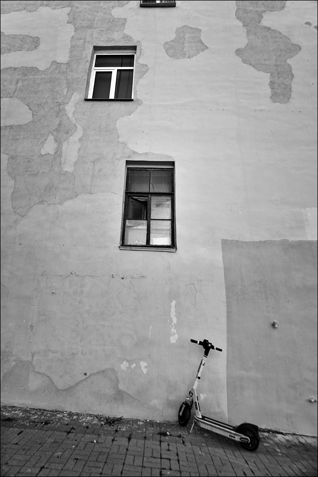 этюд с приоткрытой форточкой