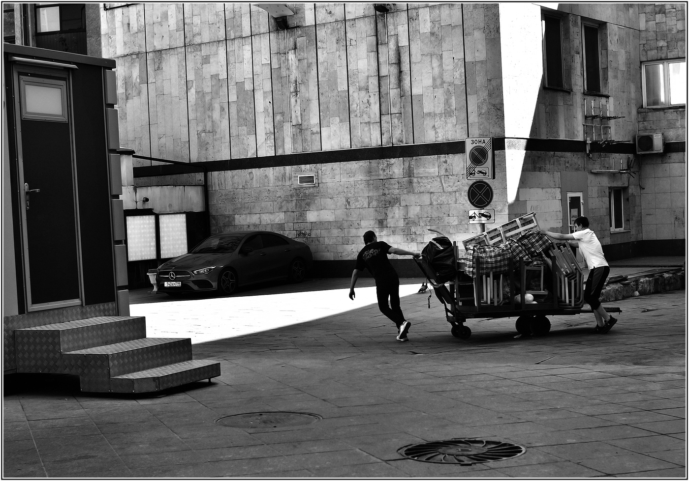 ...... Своя ноша ....