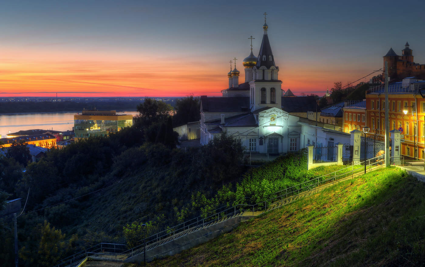 Из заката в рассвет..