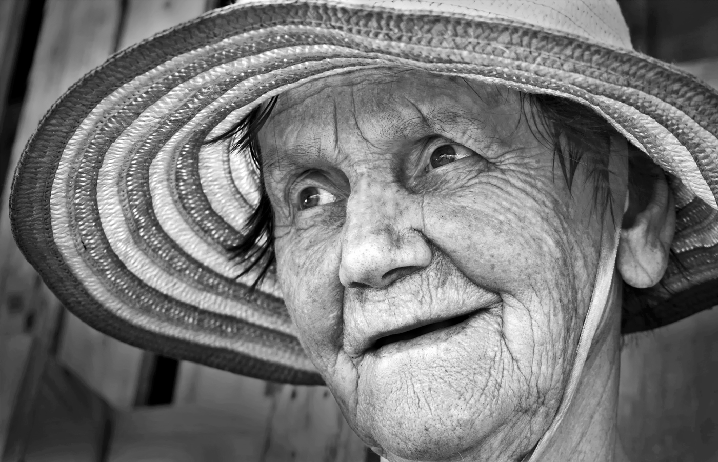 С оптимизмом...