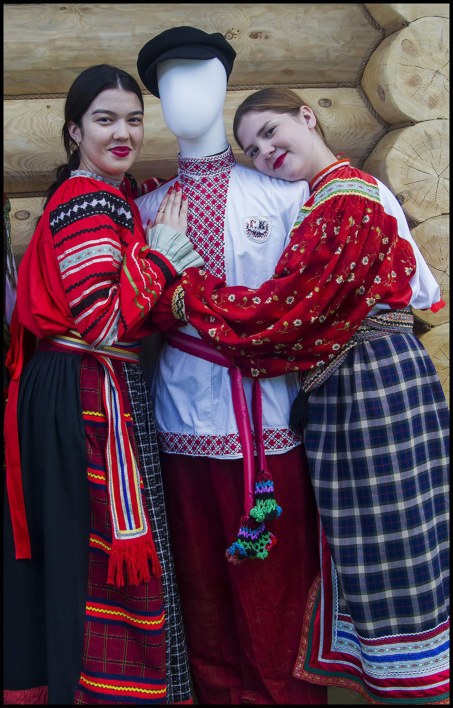 Потому что на десять девчонок по статистике девять ребят