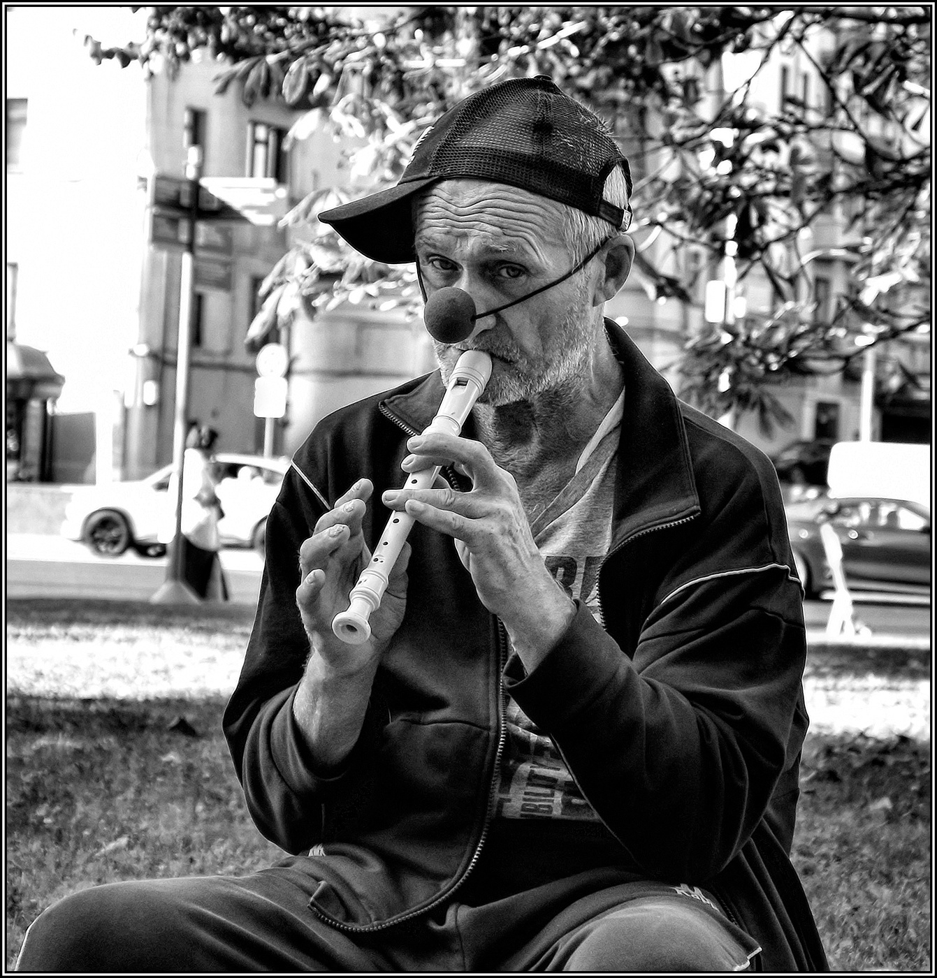 .... Печальная флейта .......