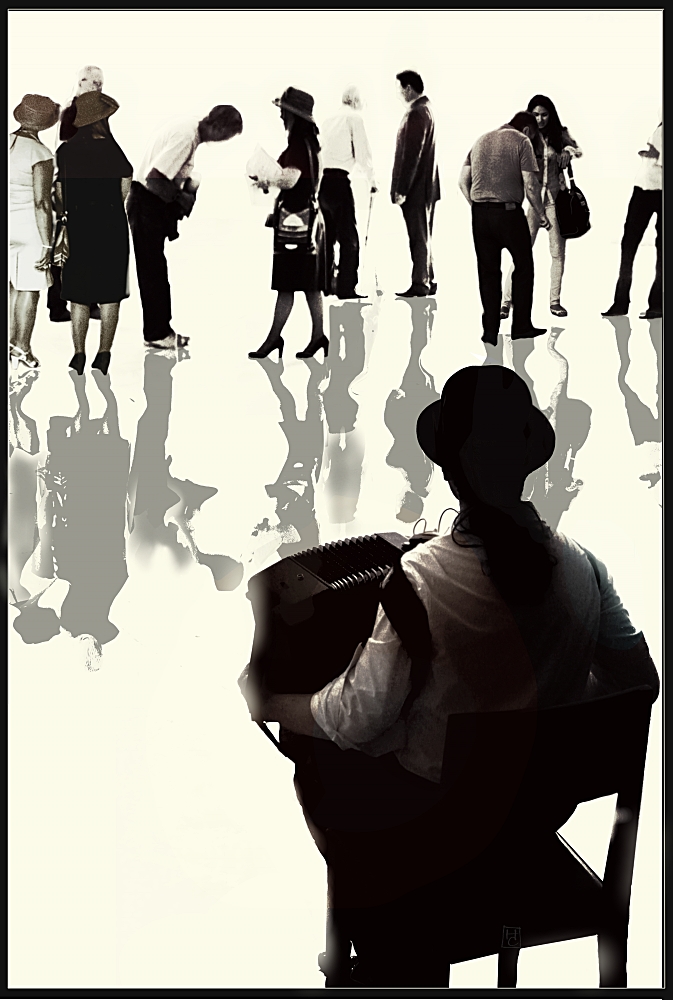 саааавсем один