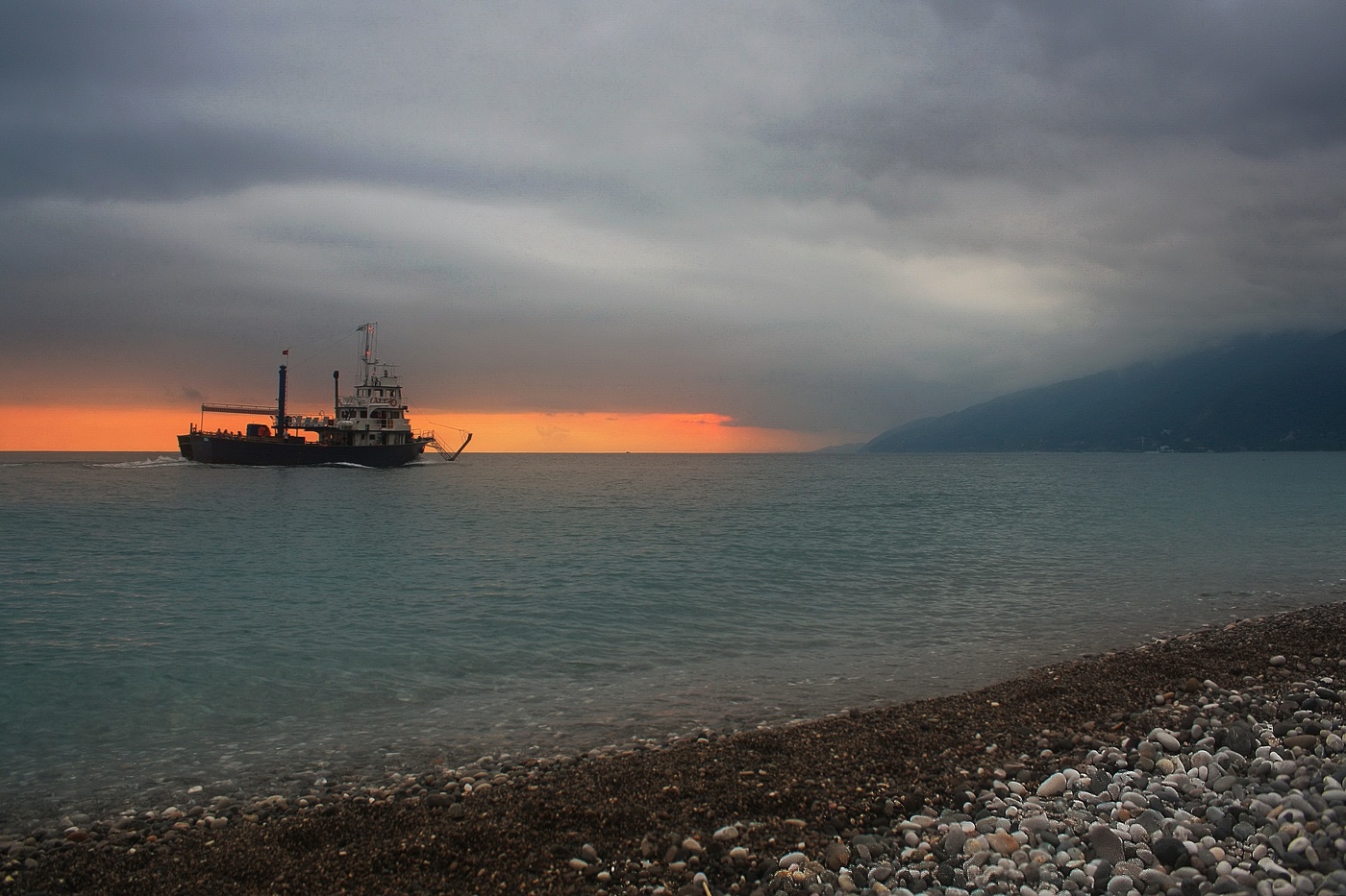 Тихим ходом