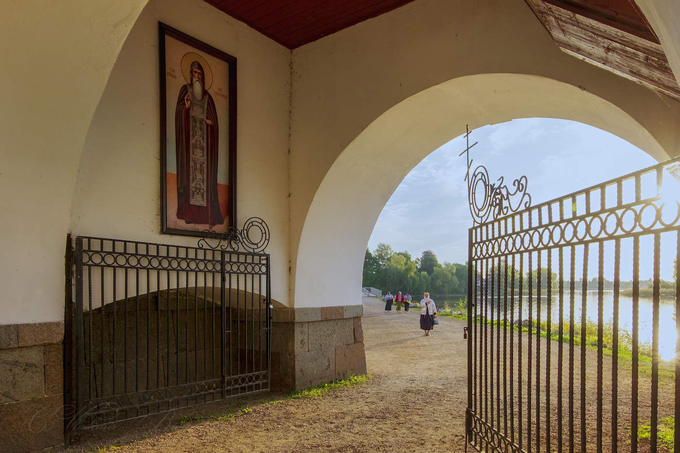 К утренней службе