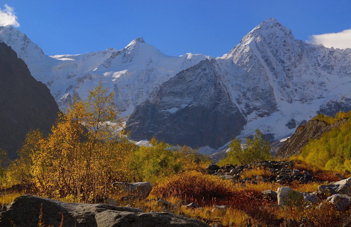 Утро в горах Кавказа