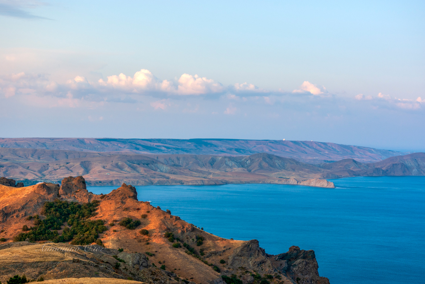 Закат над Карадагом.