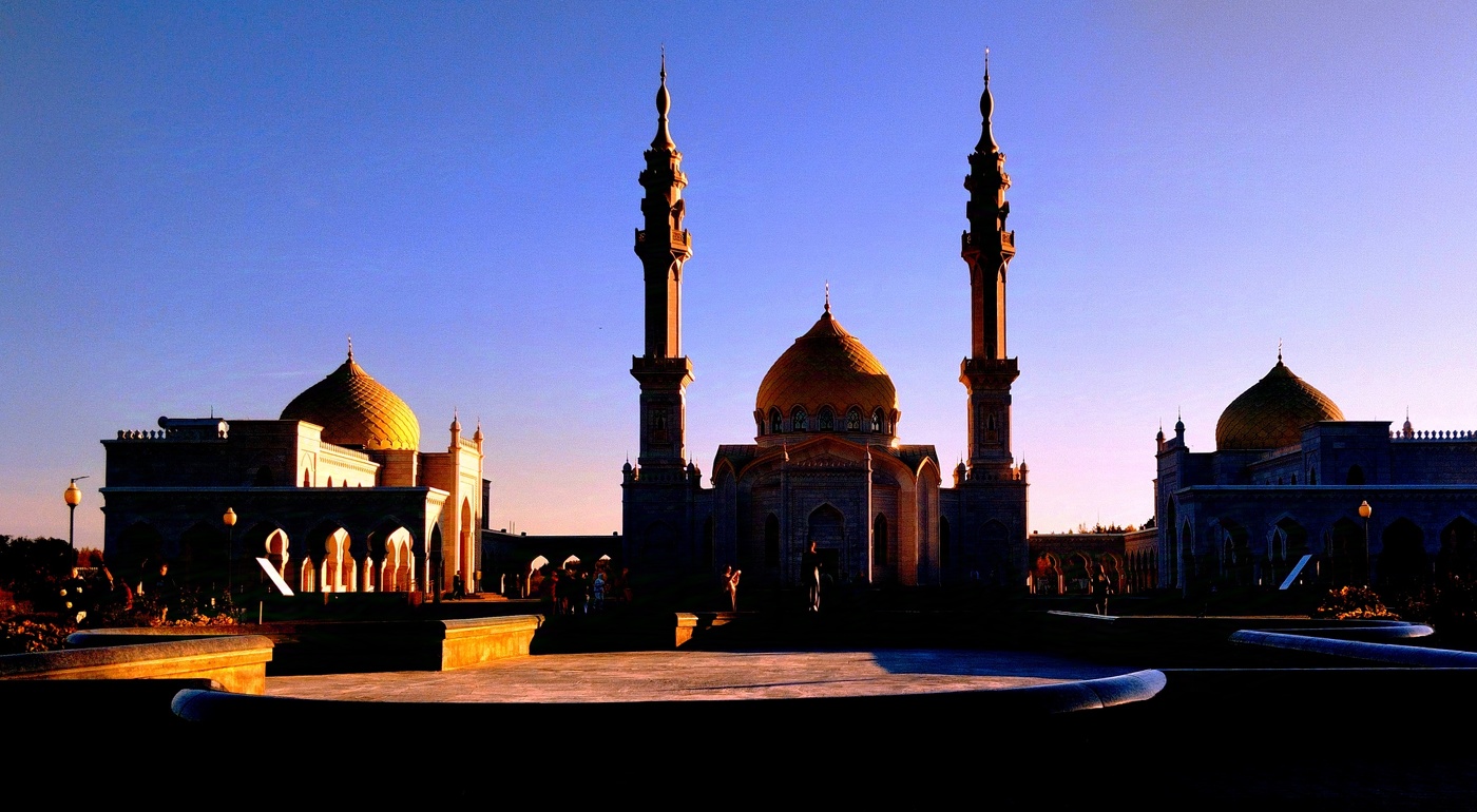 Белая мечеть «Ак-Мэчет»