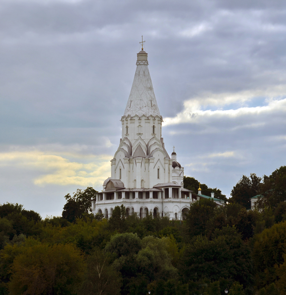 Шатровый храм Вознесения в Коломенском