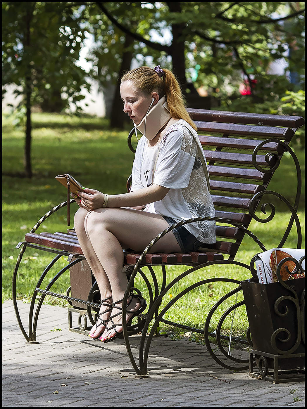 Говорила мама не катайся на самокате...