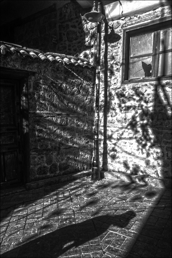 натюрморт с фонариком