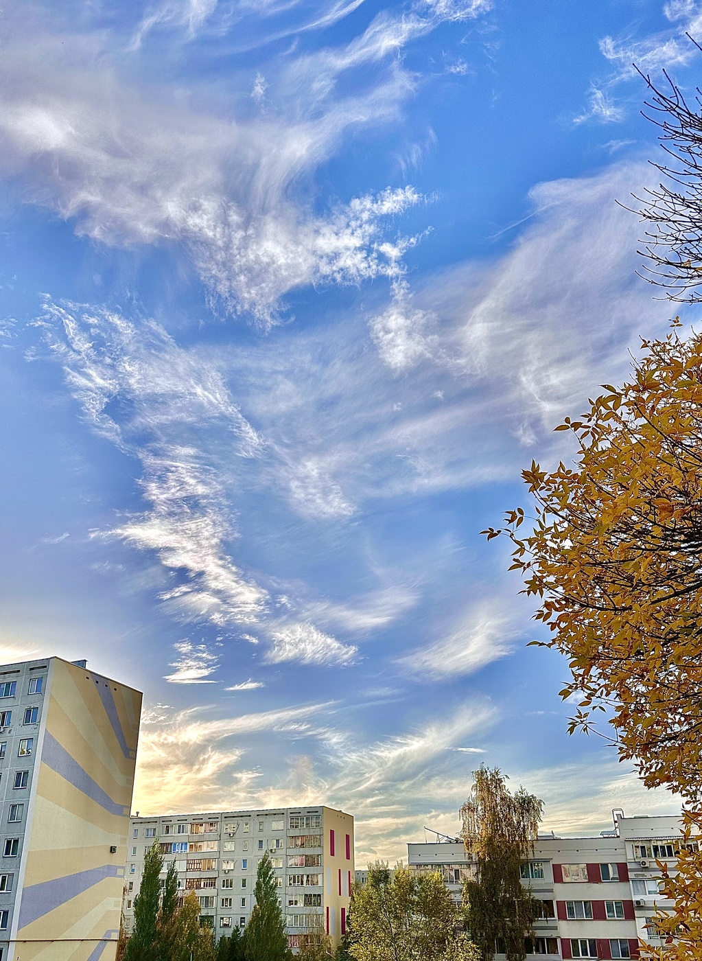 Небо удивляет