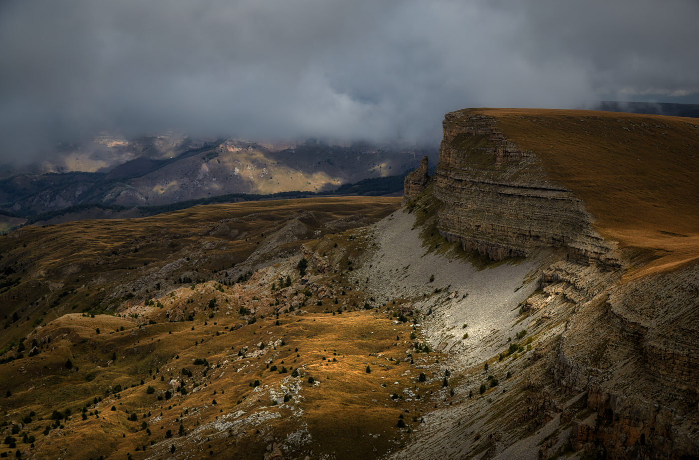 западная сторона