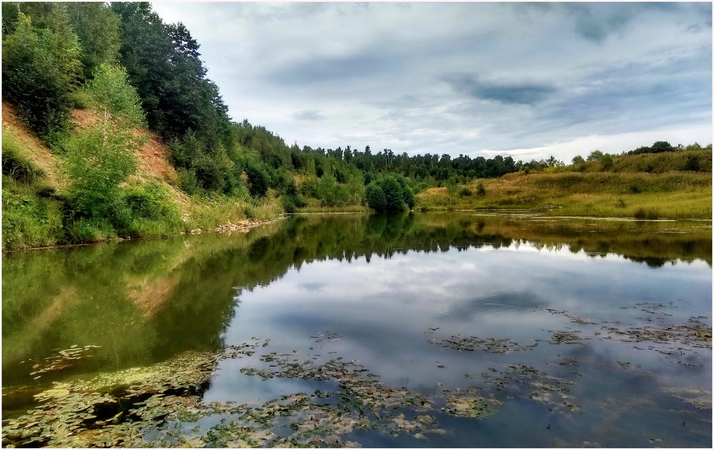 Хмурый август