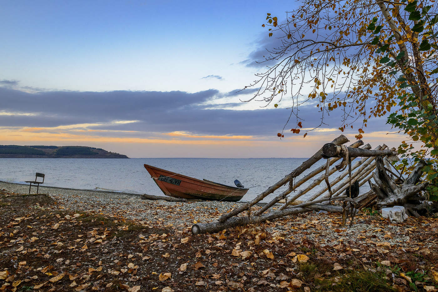 Рыбацкий стан...