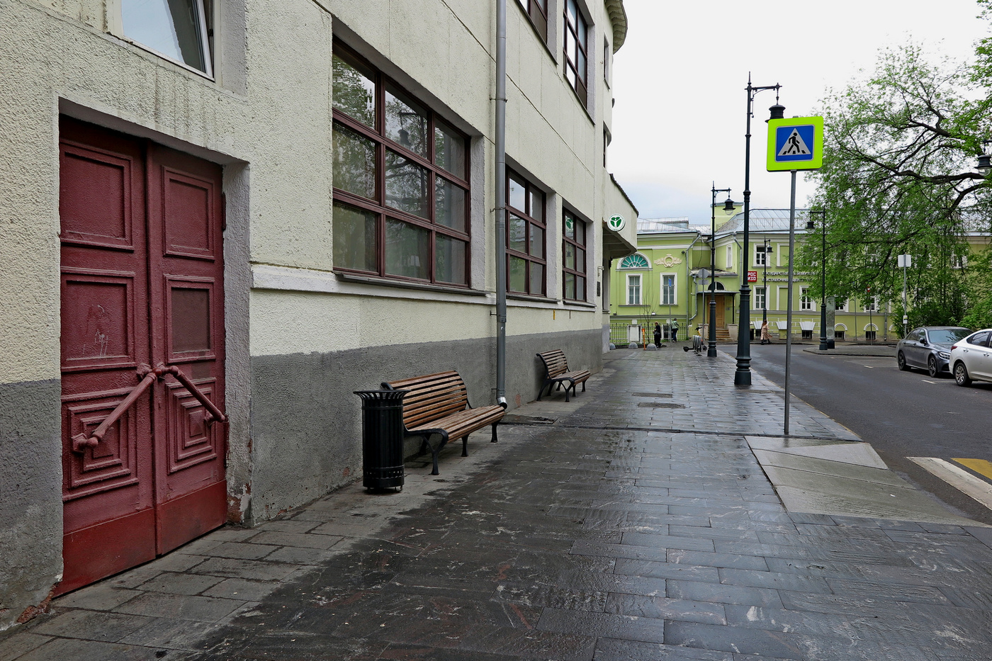 Петроверигский переулок