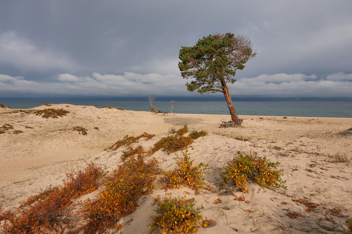 Осенний Байкал.