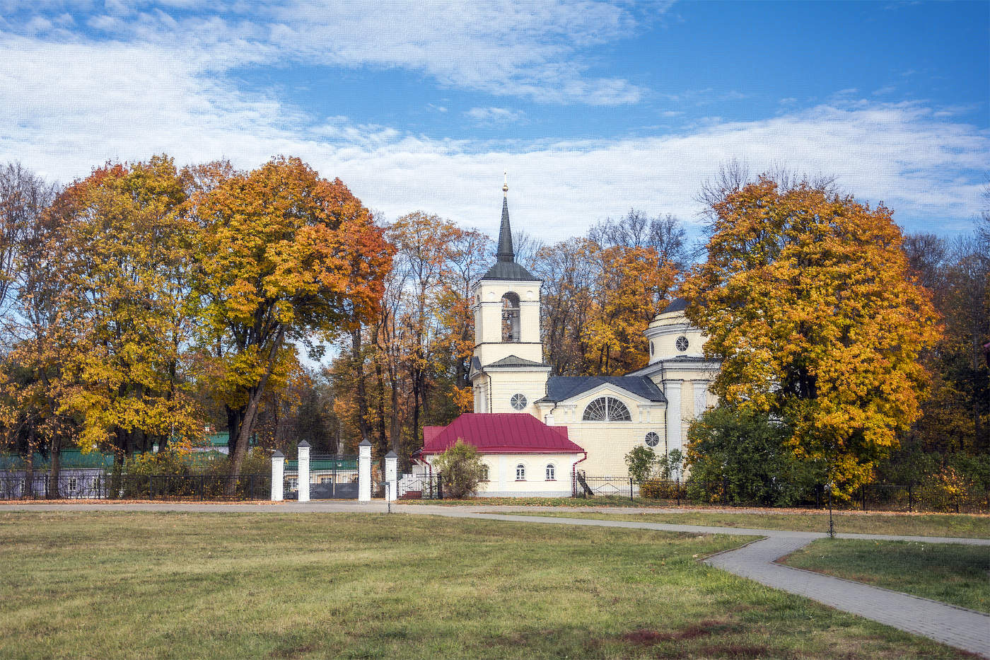 Спасское- Лутовиново