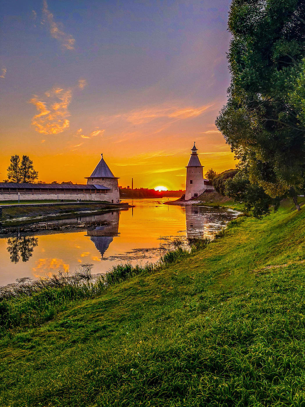 Закат в Пскове