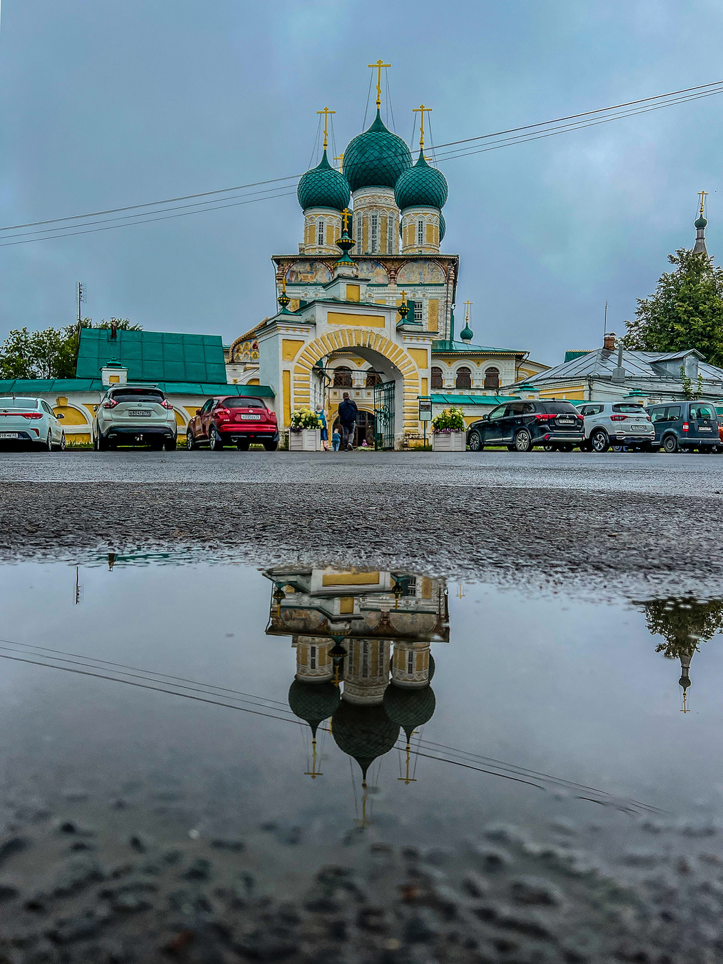 В отражении