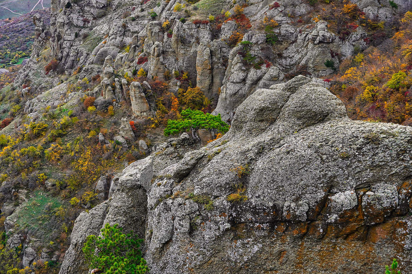 Долина ,Привидений