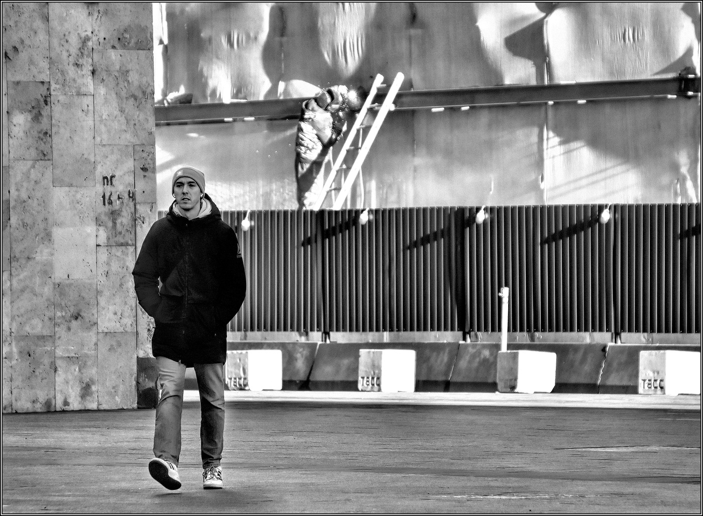 ..... Я бы в сварщики пошел ......