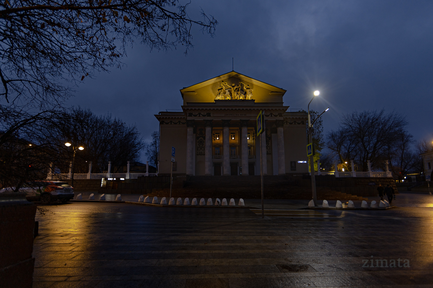 дворец на Яузе