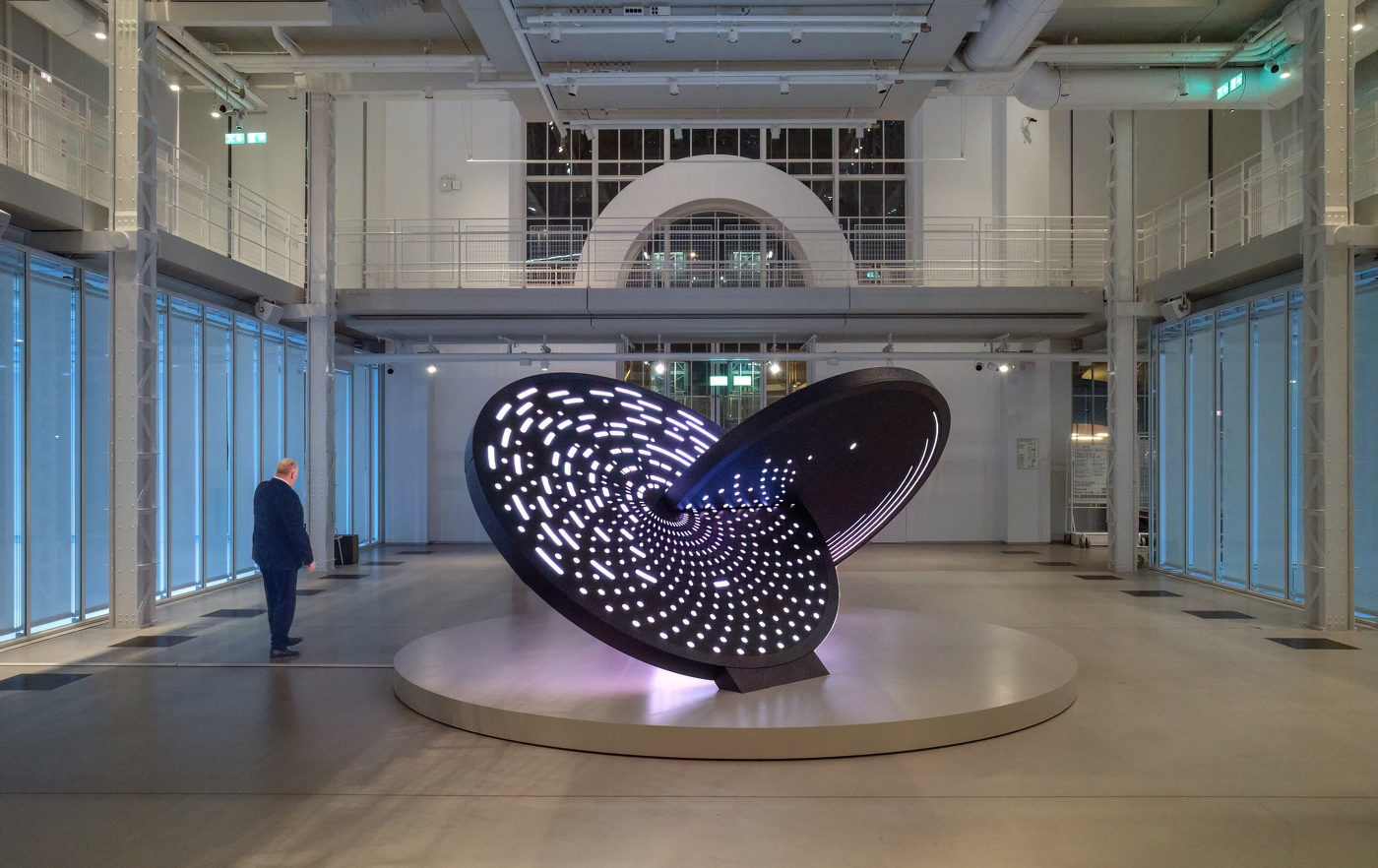 Световые инсталляции в ГЭС-2