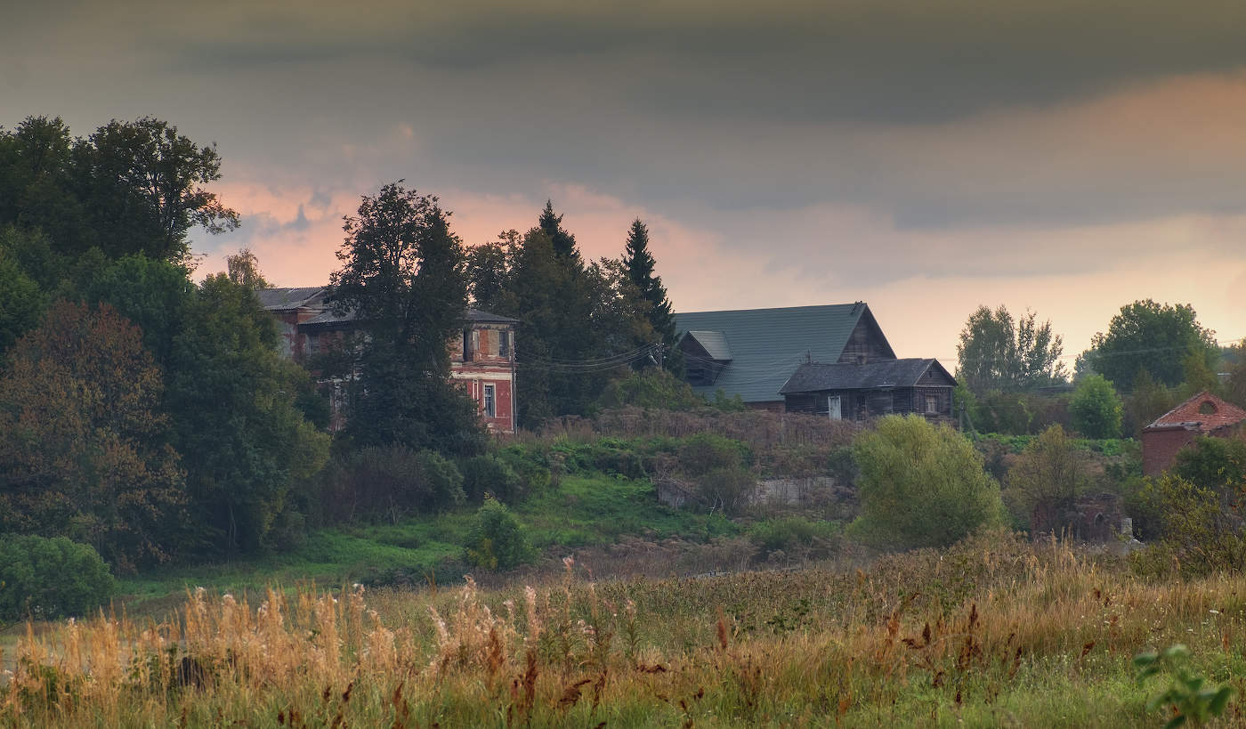 Деревенский рассвет