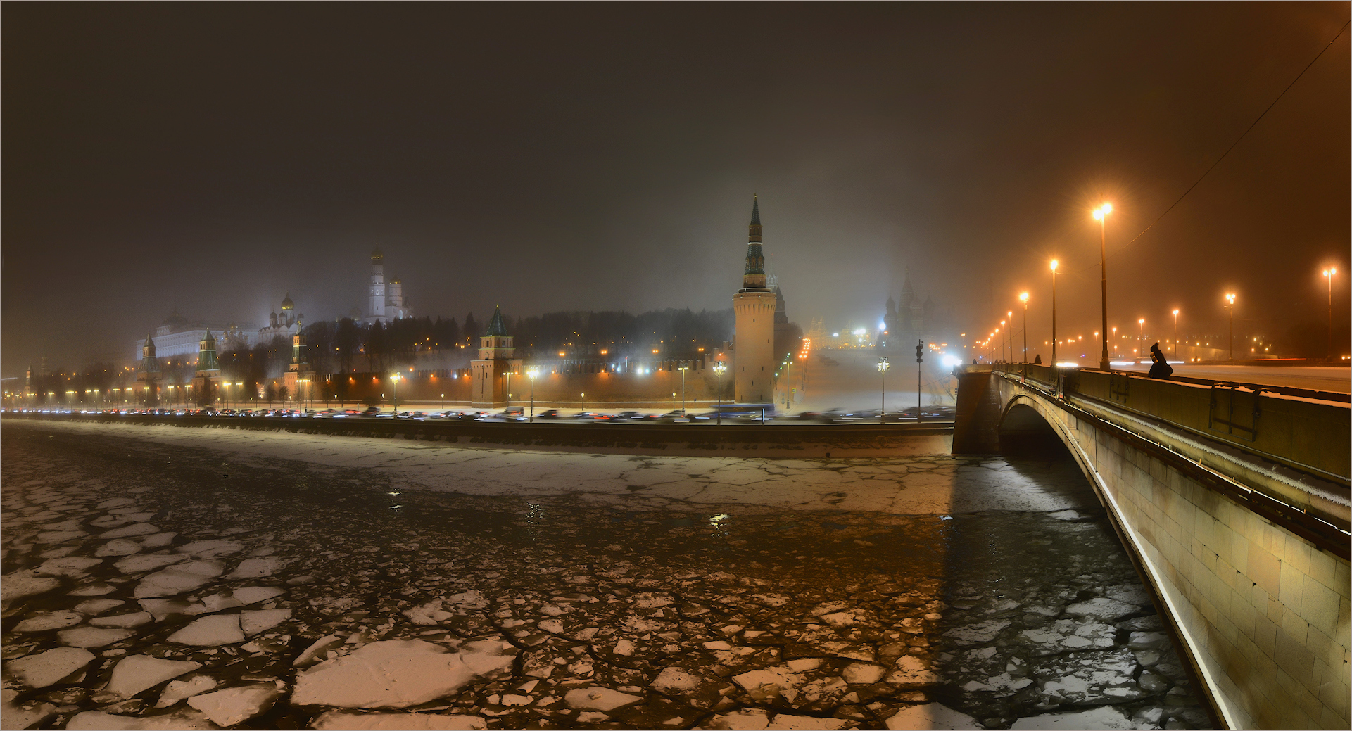 Январская прогулка на Большой Москворецкий мост.