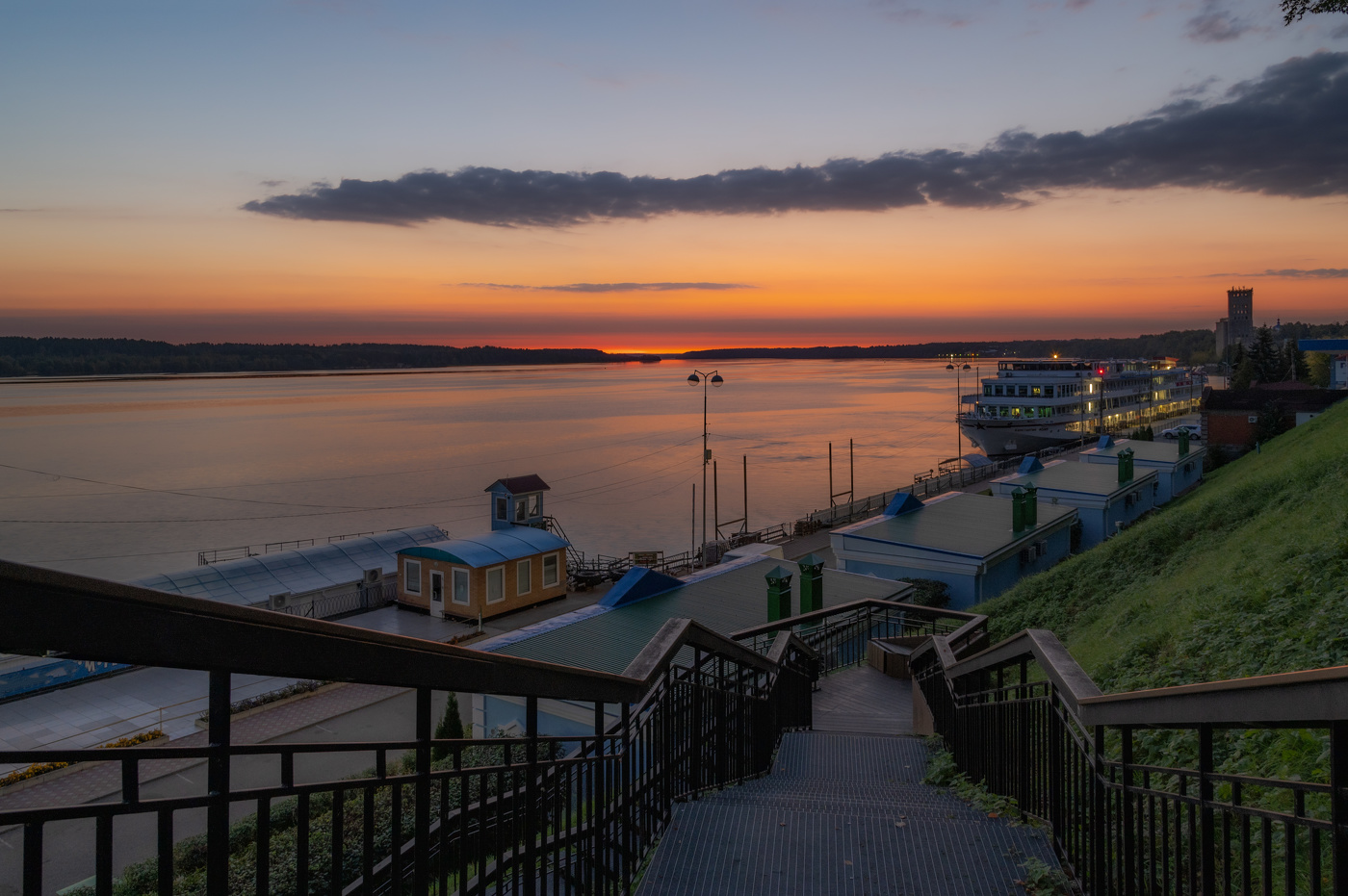 Утро на пристани