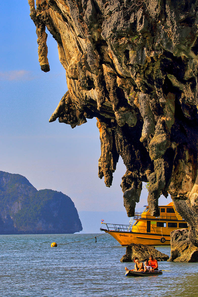 У острова Panak