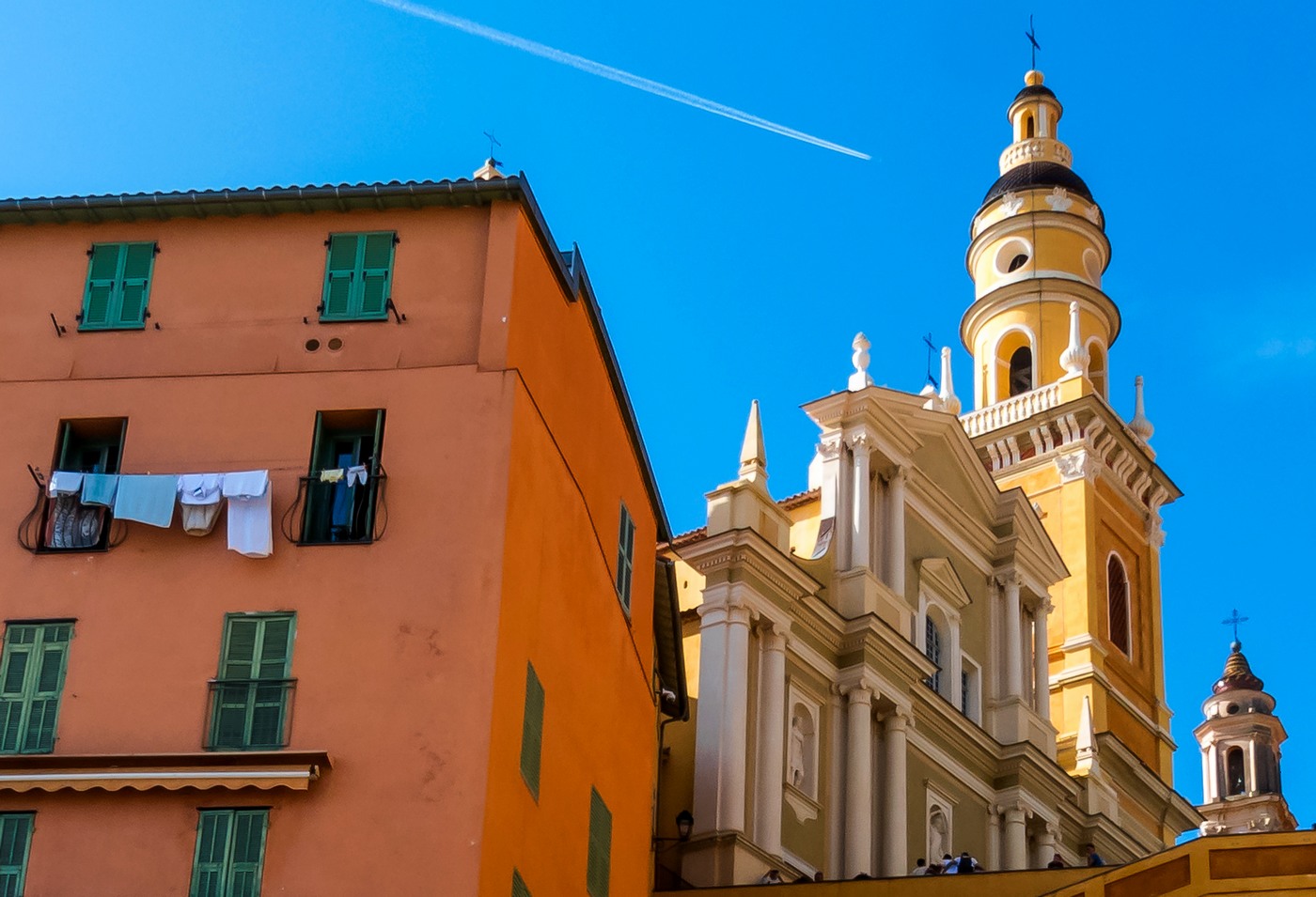 О Небесном и Земном