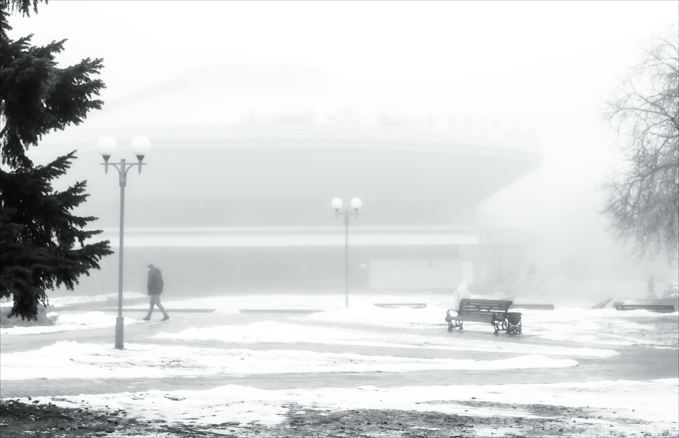 ЖИЗНЬ БЕЗ СОЛНЦА