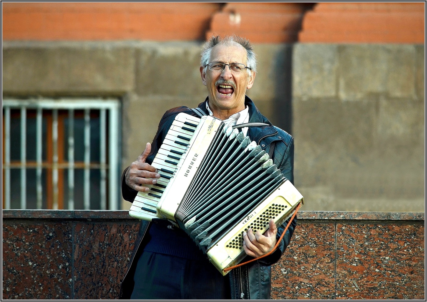 .... Раскинулось море широко .....