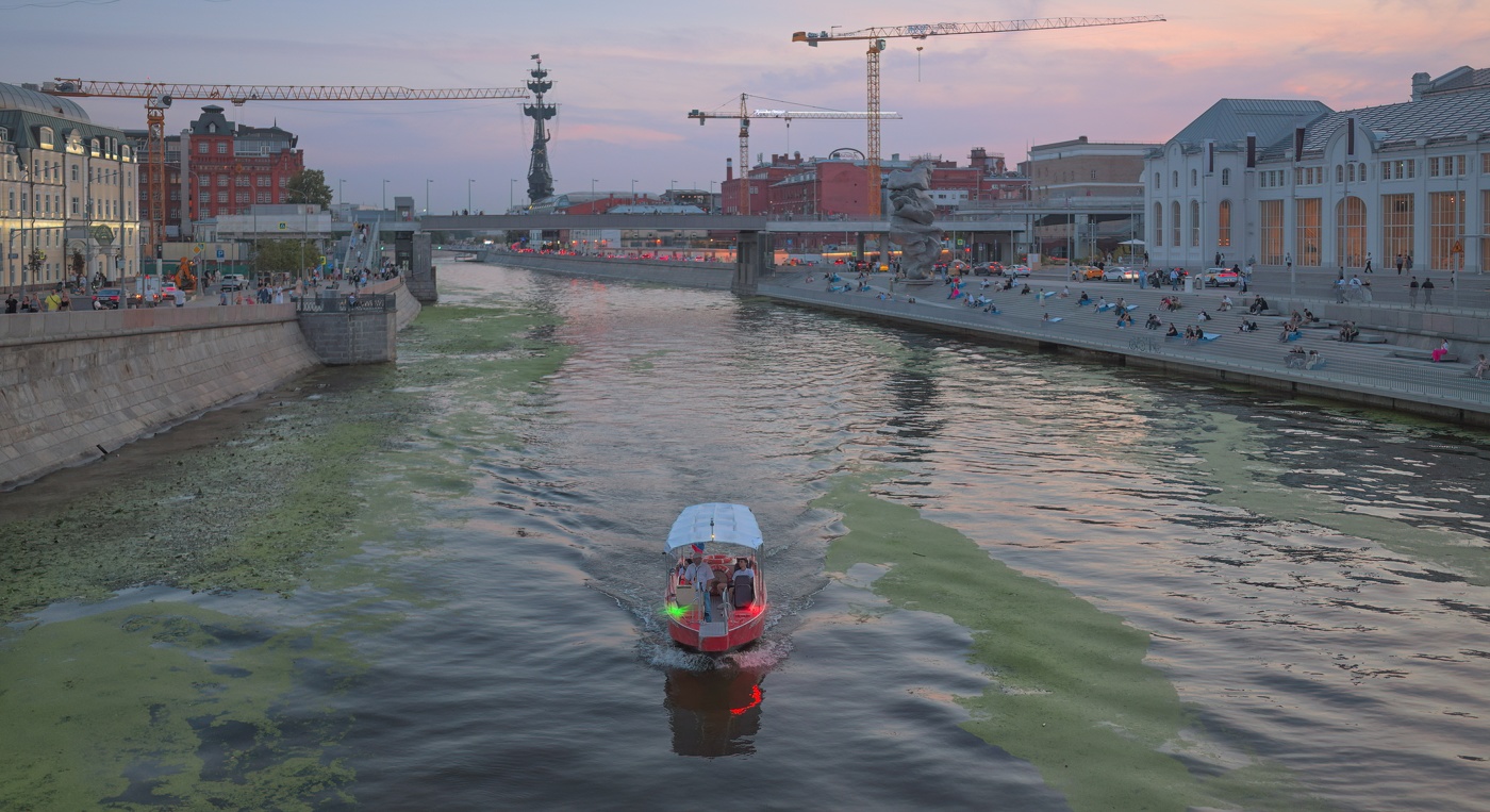 Москва летом