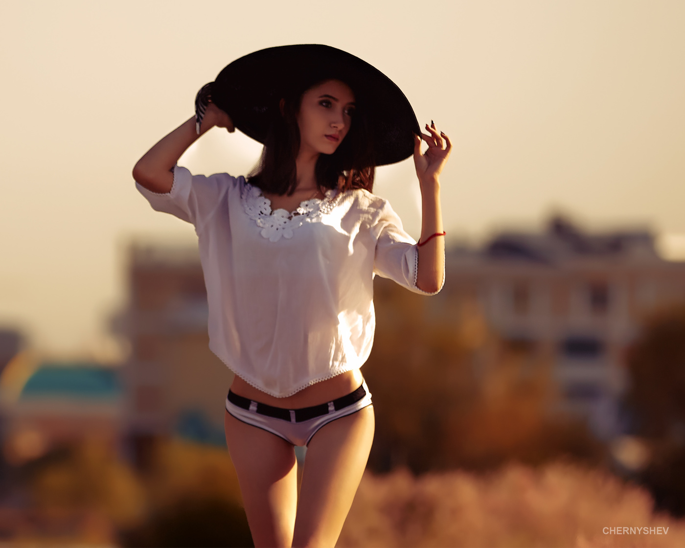 из альбома "Упавшее Солнце."