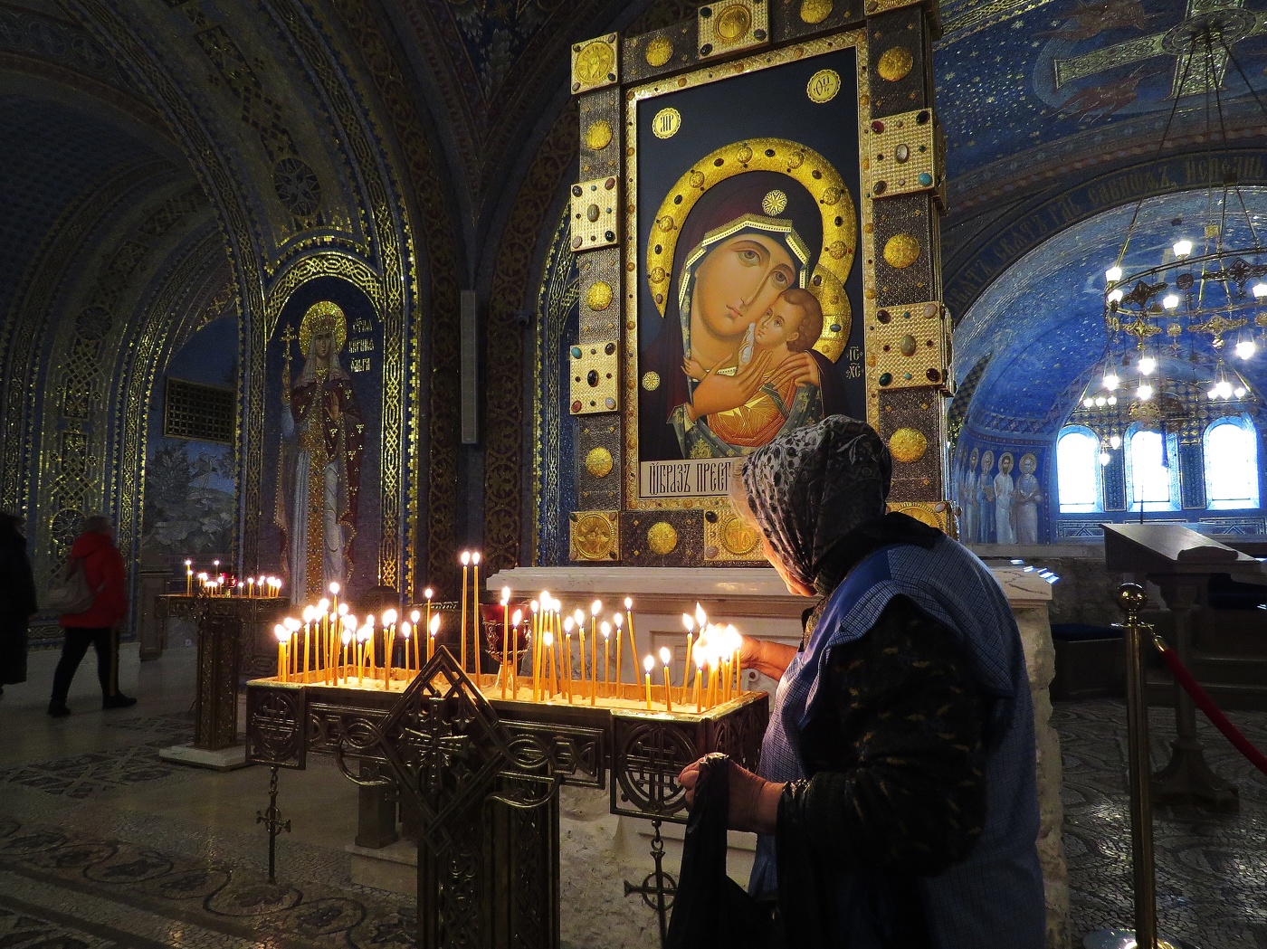 в Свято-Владимирском кафедральном соборе