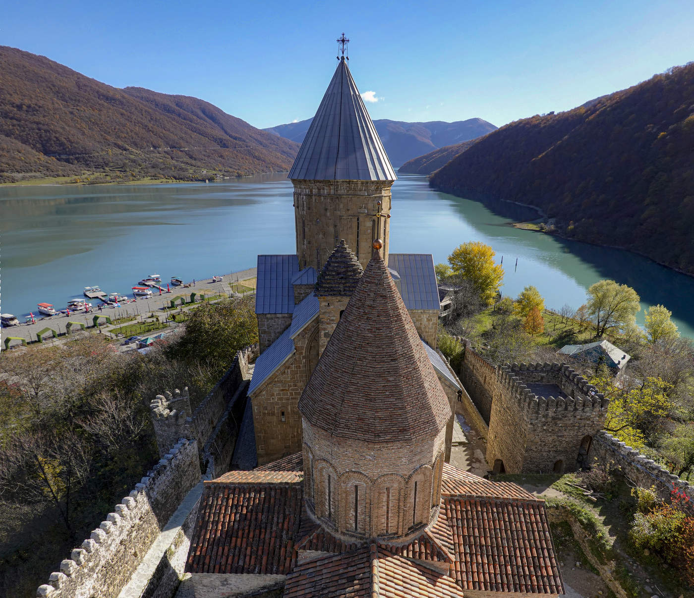 Крепость Ананури