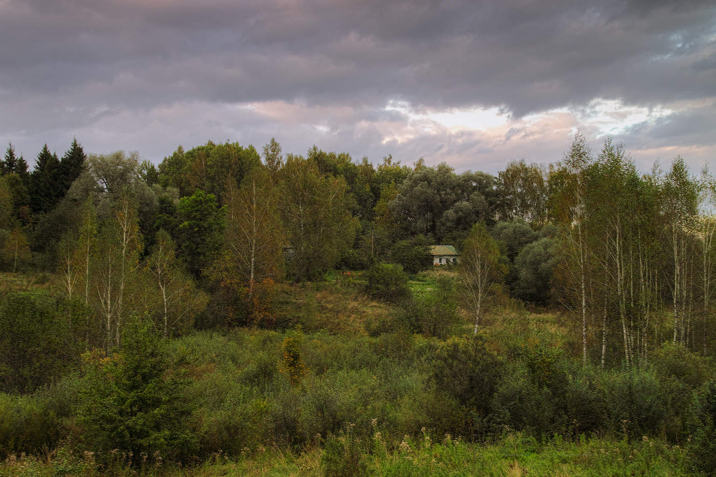 Избушка там стоит...